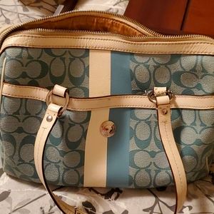 Coach summer handbag